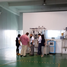 阿曼客戶定制雙層玻璃反應釜